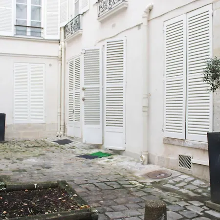 Charming T1 Near Les Halles De * Parigi